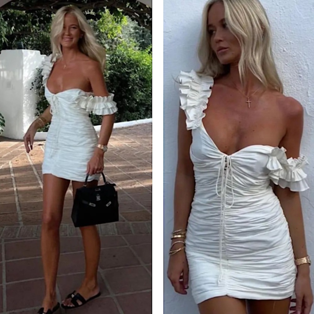 NEW ZARA WOMENS MINI DRESS RUCHED FRONT LACE UP GRADUATION WHITE OYSTER